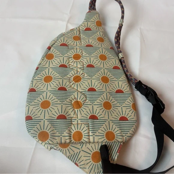 Kavu Mini Rope Sling Bag Sunsets Forever Print Unisex Shoulder Canvas - Picture 2 of 8